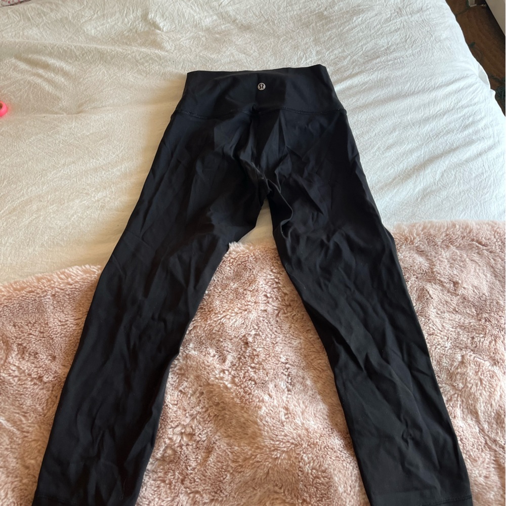 Lululemon black leggings